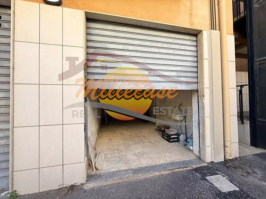 Immagine 6 di Garage in vendita  in VIA VANVITELLI a Siracusa