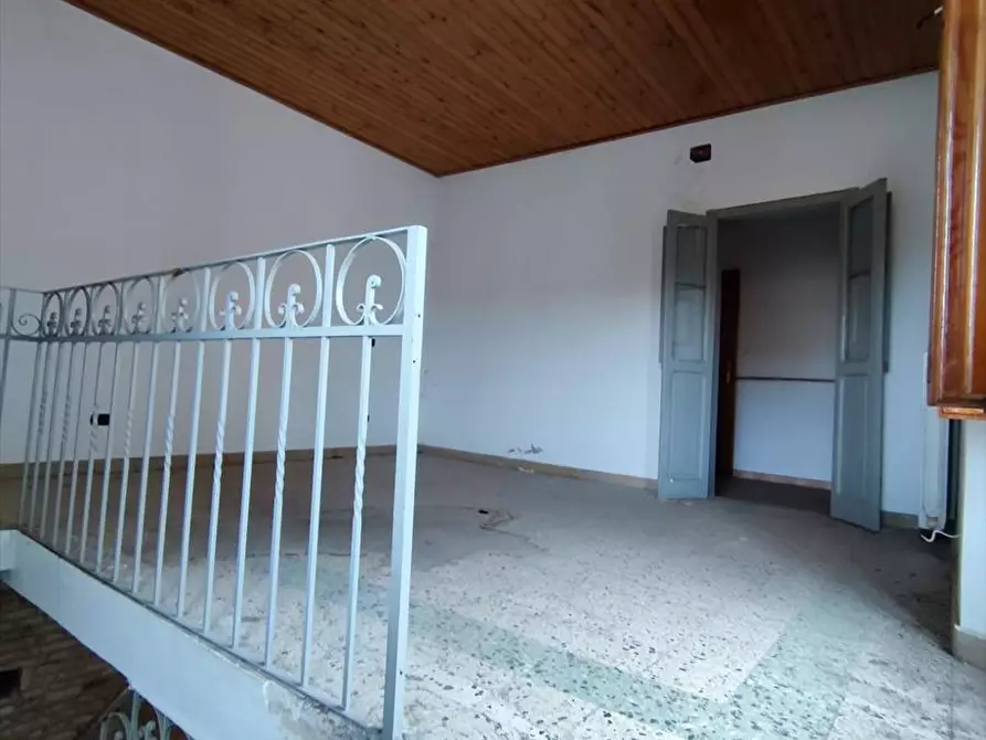 Immagine 3 di Casa indipendente in vendita  in VIA ROMA a Anoia