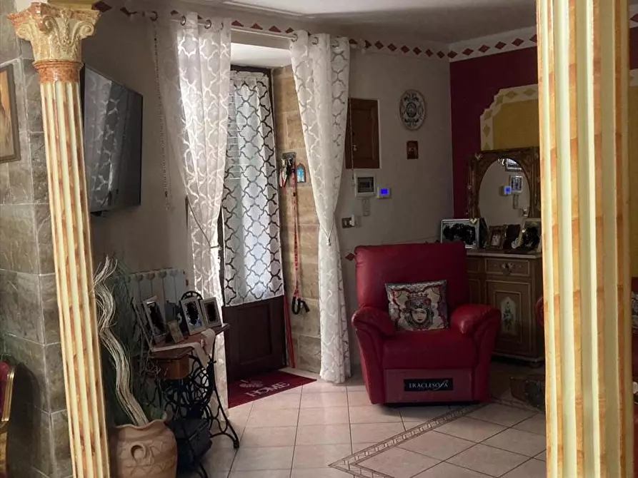Immagine 3 di Casa indipendente in vendita  in Via Mulino A Vento 99 a Valledolmo