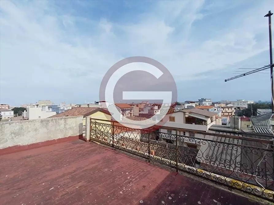 Immagine 23 di Appartamento in vendita  a Gioia Tauro