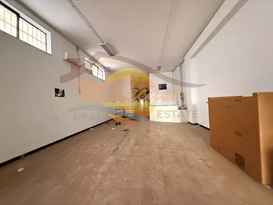 Immagine 22 di Locale commerciale in vendita  in VIALE ZECCHINO a Siracusa