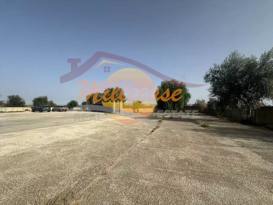 Immagine 3 di Capannone industriale in vendita  in via Elorina a Siracusa