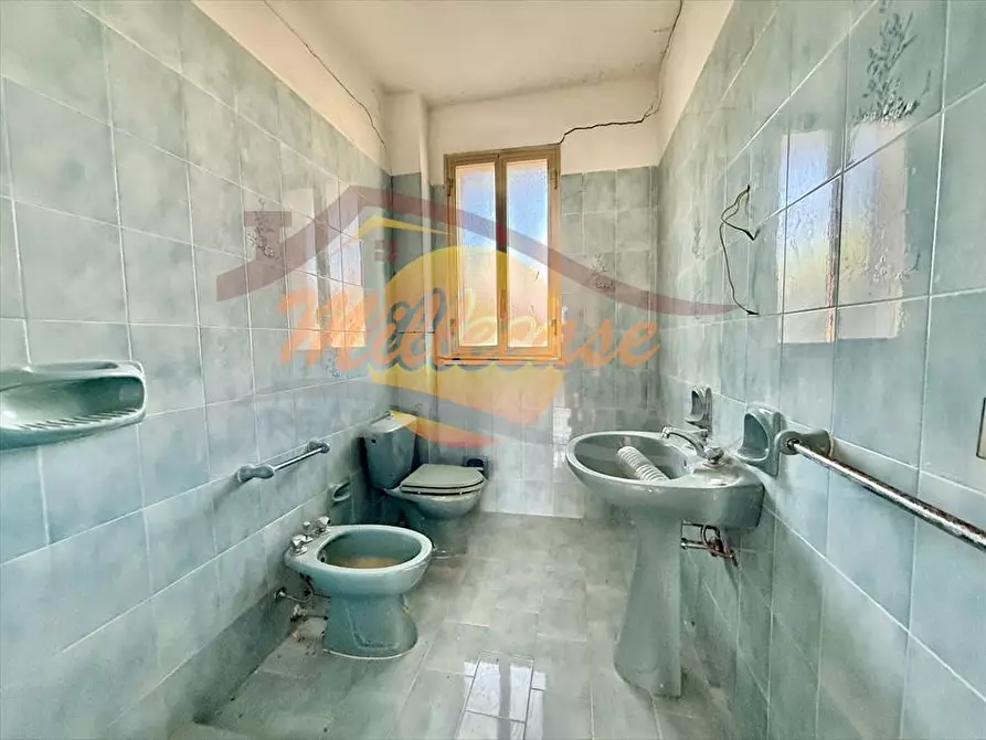 Immagine 19 di Villa in vendita  in via mar di bering a Siracusa