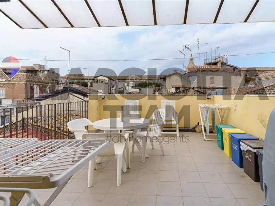 Immagine 7 di Appartamento in vendita  in via Vittorio Emanuele 356 a Catania