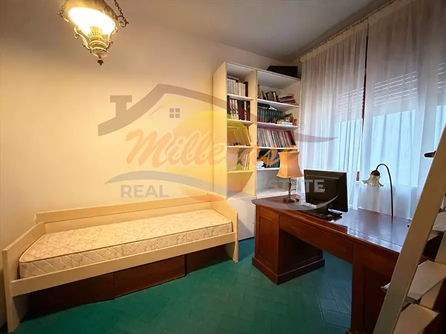 Immagine 8 di Appartamento in vendita  in corso gelone a Siracusa