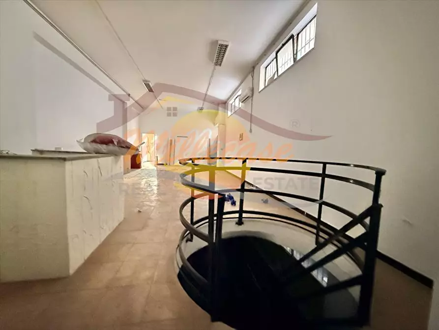 Immagine 6 di Locale commerciale in vendita  in VIALE ZECCHINO a Siracusa