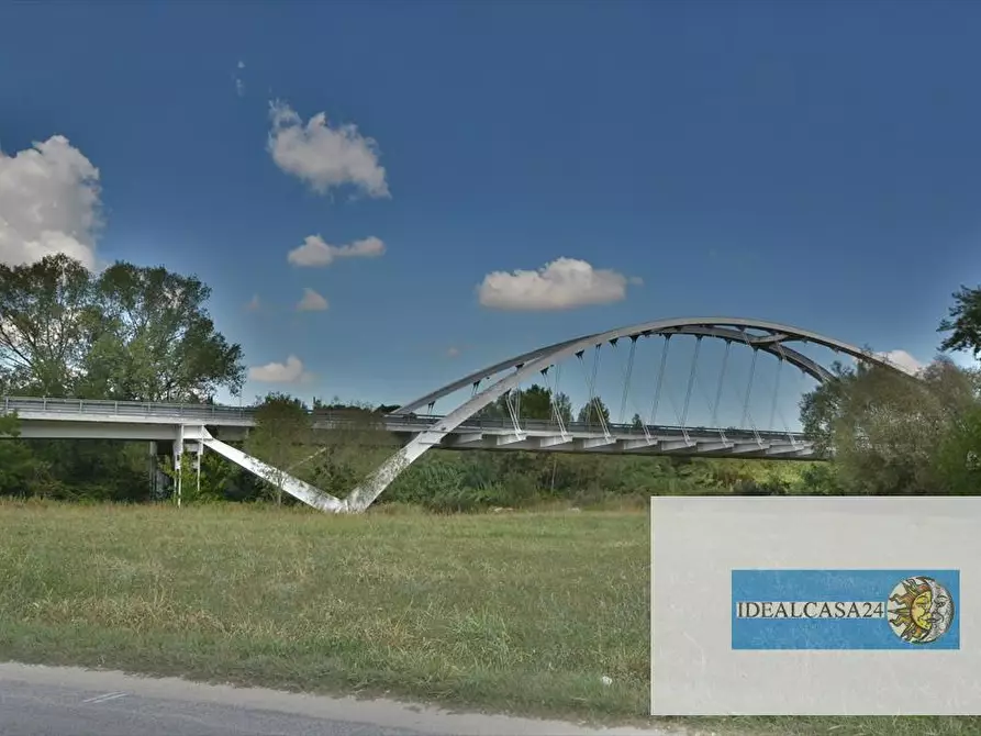 Immagine 10 di Terreno agricolo in vendita  in Macerata Contrada Potenza 33 a Macerata