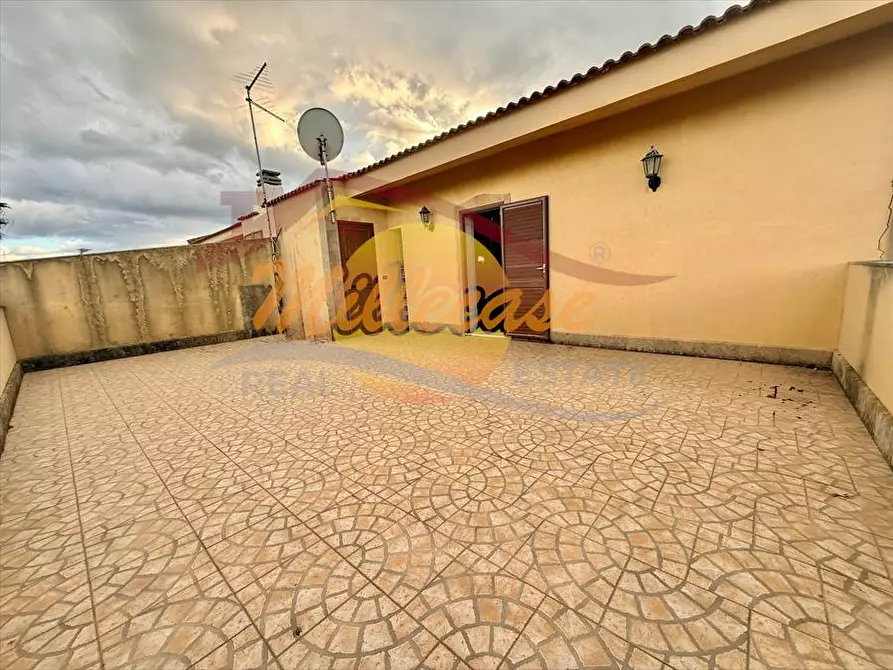 Immagine 6 di Villa in vendita  in viale Garrone a Siracusa