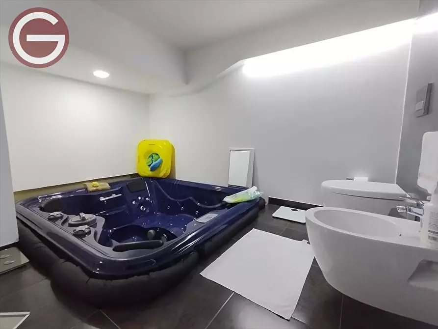 Immagine 14 di Casa indipendente in vendita  a Taurianova