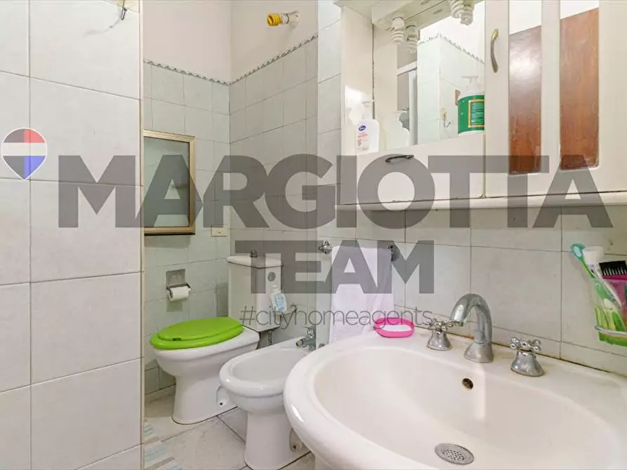 Immagine 9 di Appartamento in vendita  in via Vittorio Emanuele 356 a Catania