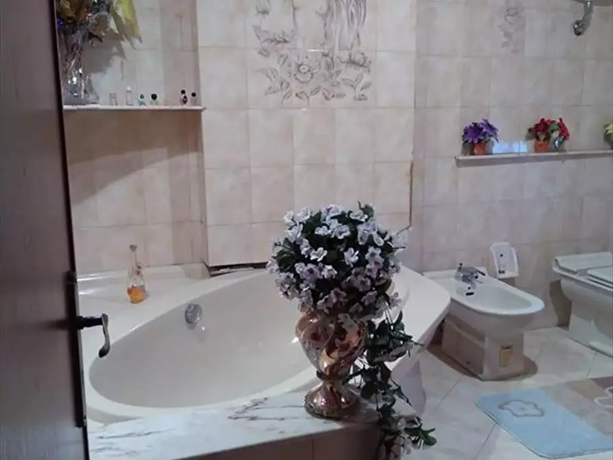 Immagine 4 di Appartamento in vendita  in Via Luigi Ferrara 19 a Lercara Friddi