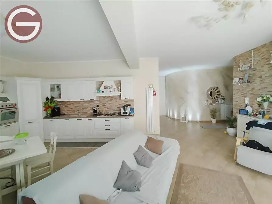 Immagine 2 di Appartamento in vendita  a Taurianova