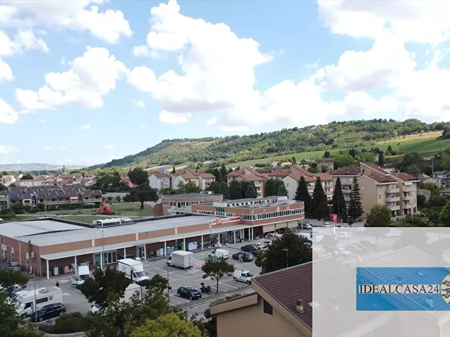 Immagine 3 di Appartamento in vendita  in Villa Potenza Via Giovanni Palatucci a Macerata