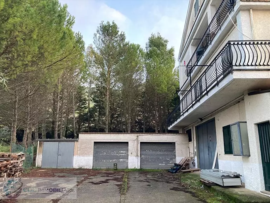 Immagine 11 di Rustico / casale in vendita  in contrada zachia ss 118 a Prizzi