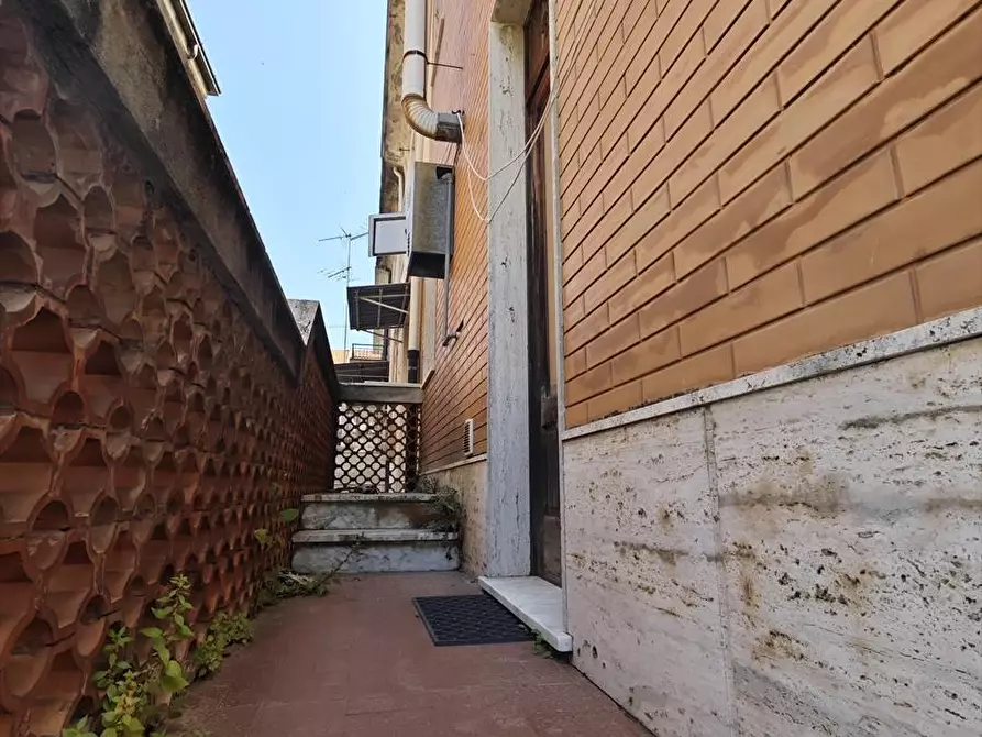 Immagine 16 di Casa indipendente in vendita  a Polistena