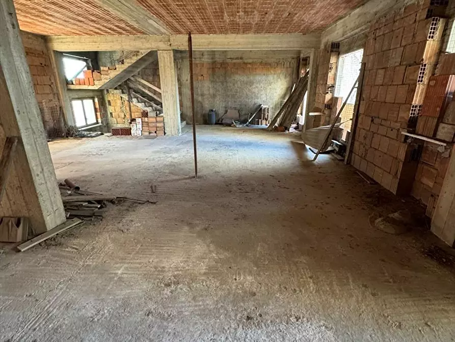 Immagine 15 di Casa indipendente in vendita  a Taurianova