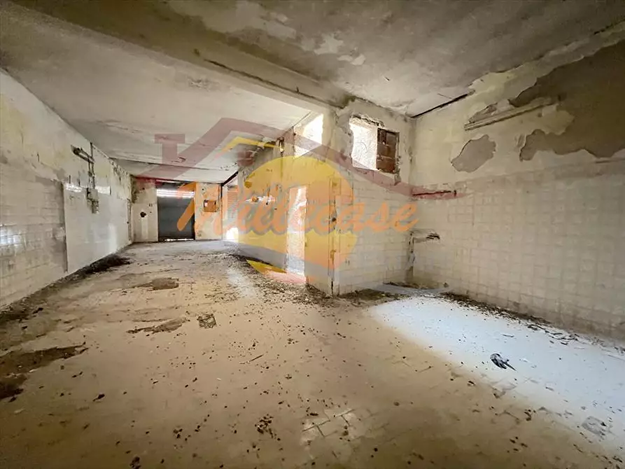 Immagine 16 di Locale commerciale in vendita  in VIA PIAVE a Siracusa