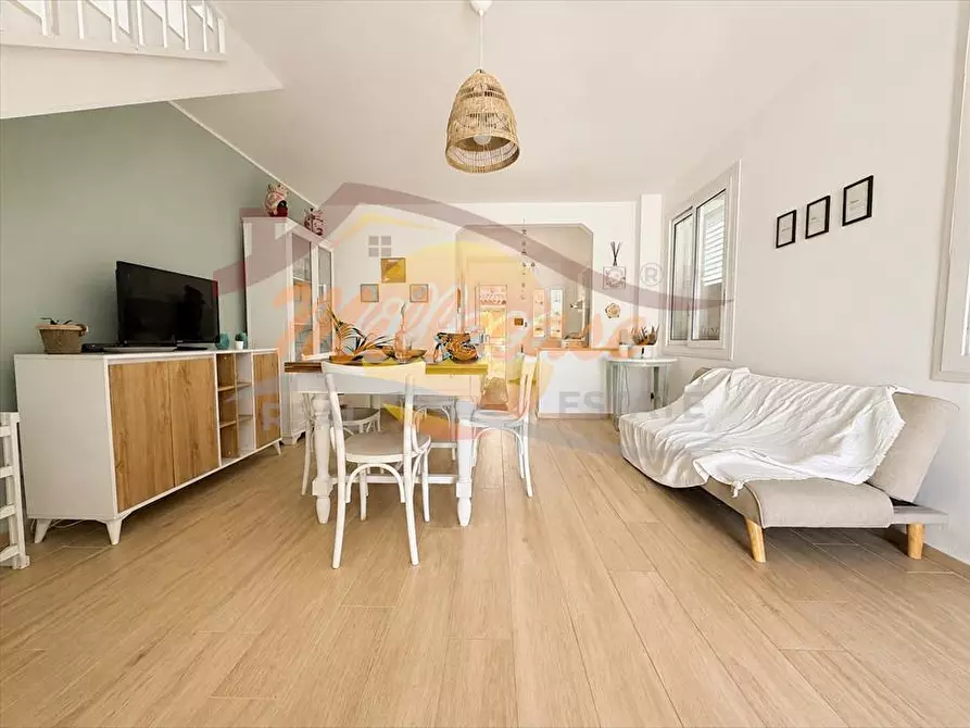 Immagine 26 di Villa in vendita  in fanusa a Siracusa