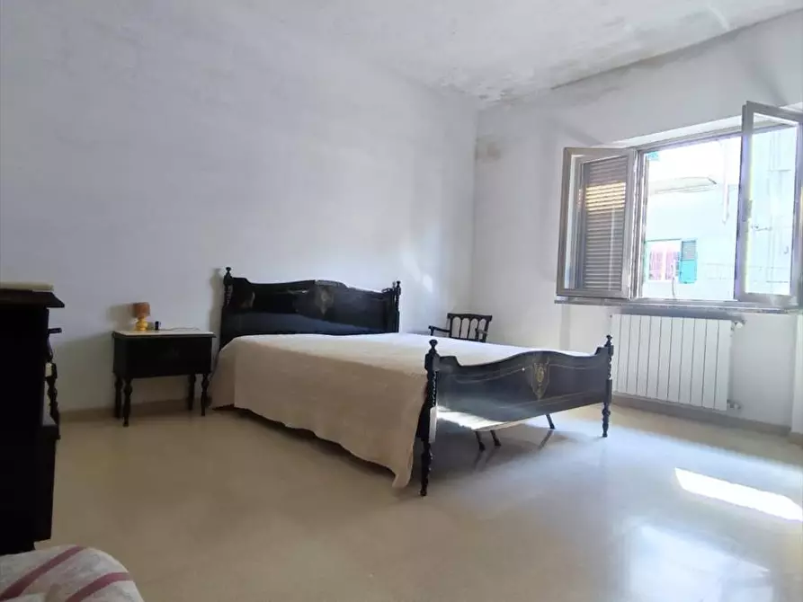 Immagine 14 di Casa indipendente in vendita  a Cinquefrondi