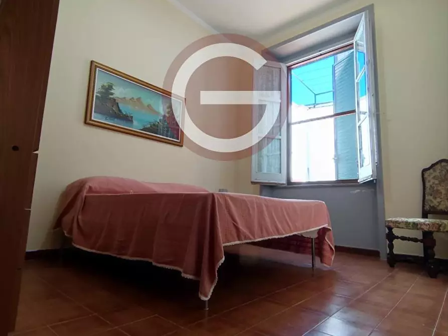 Immagine 19 di Palazzo in vendita  a Taurianova