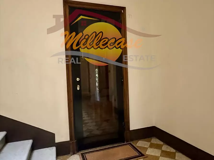 Immagine 11 di Appartamento in vendita  in via gandino a Bologna