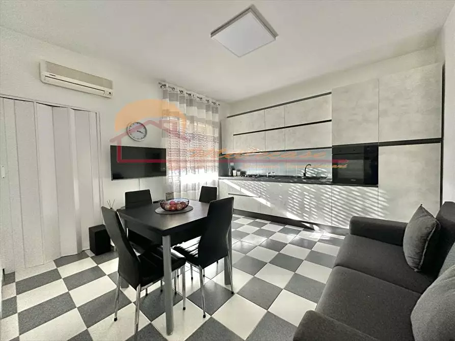 Immagine 4 di Appartamento in vendita  in VIALE DEI COMUNI a Siracusa