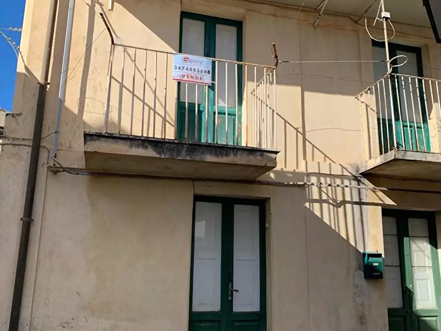 Immagine 1 di Casa indipendente in vendita  a Taurianova