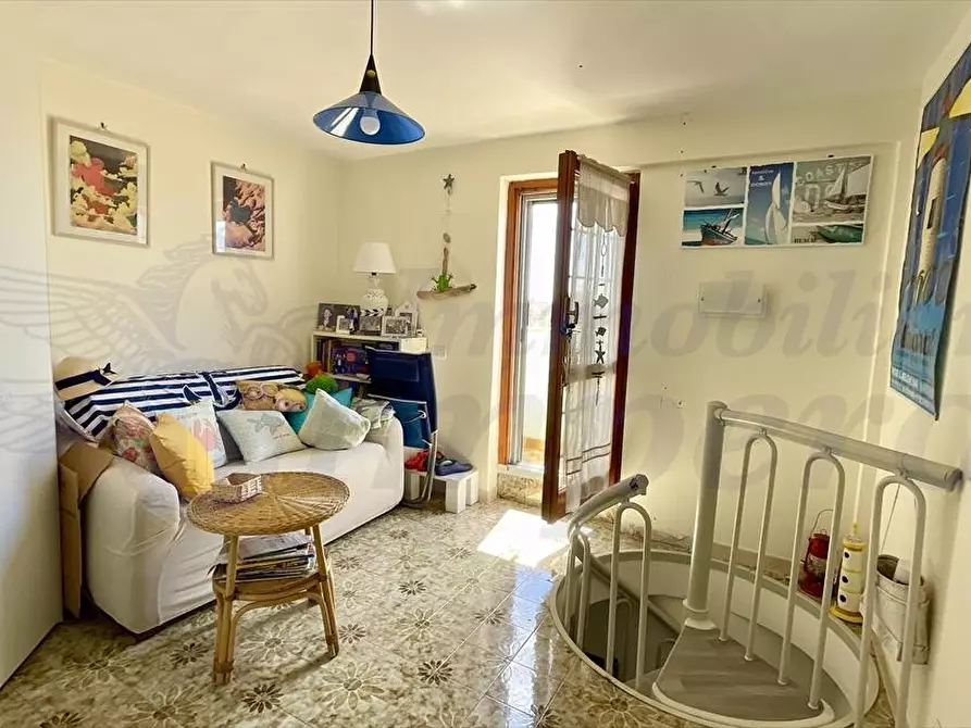 Immagine 15 di Casa indipendente in vendita  a Ardea