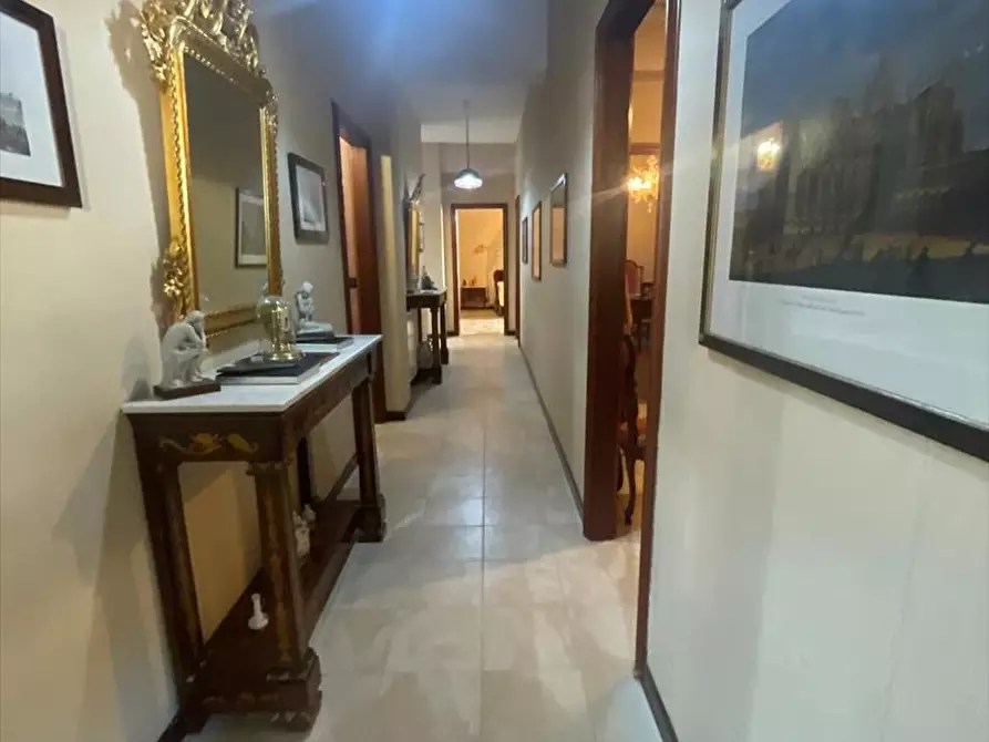 Immagine 9 di Palazzo in vendita  in VIA MICHELE AMARI a Trapani