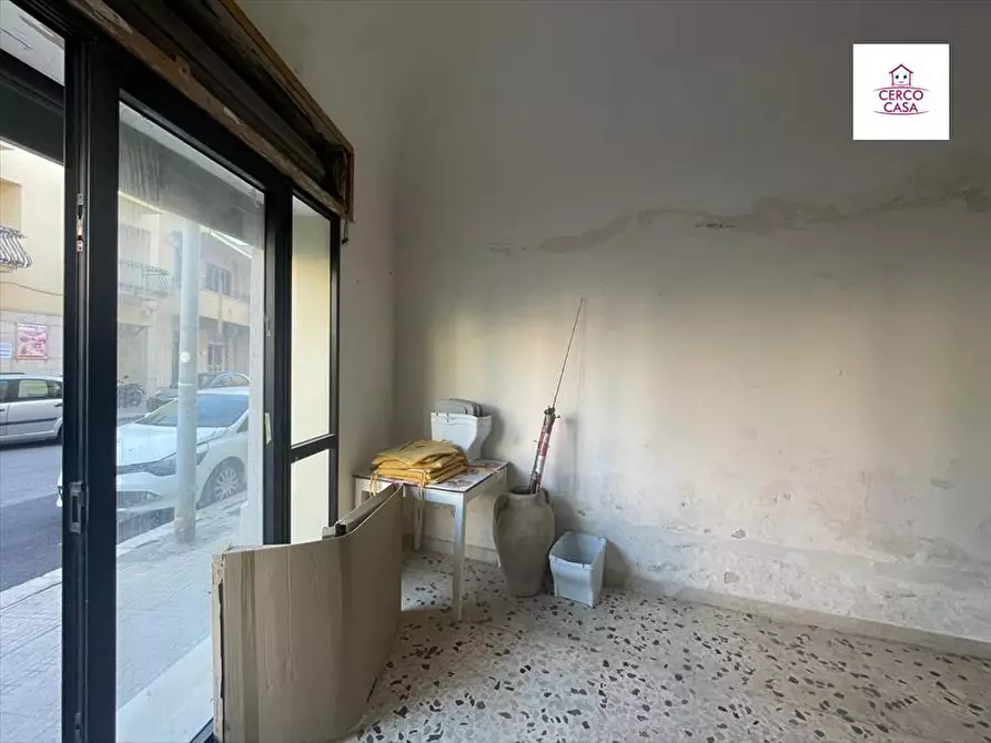 Immagine 2 di Locale commerciale in vendita  in via orti a Trapani