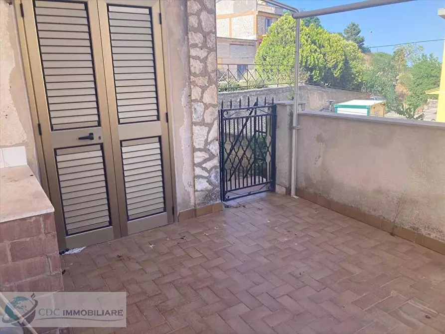 Immagine 12 di Appartamento in vendita  in Via Aldo Moro n 7 a Prizzi