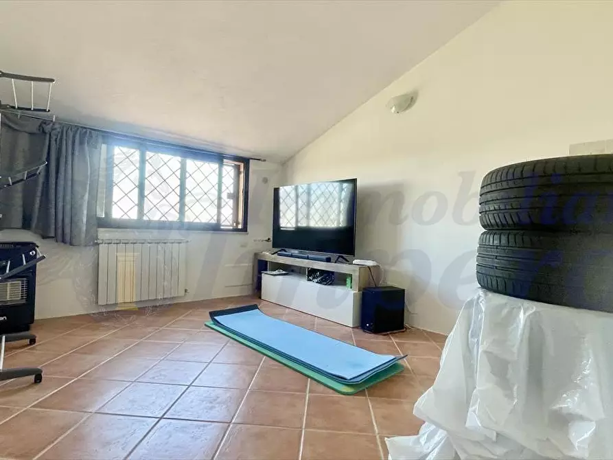 Immagine 5 di Appartamento in vendita  in Via Lecce 21 a Ardea