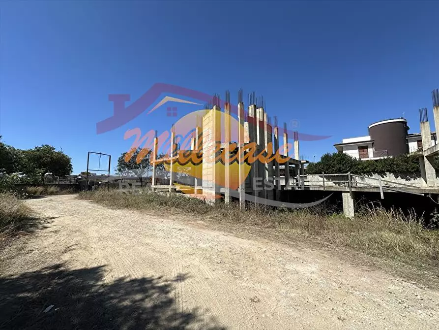 Immagine 12 di Villa in vendita  in via maria luigi monti a Siracusa