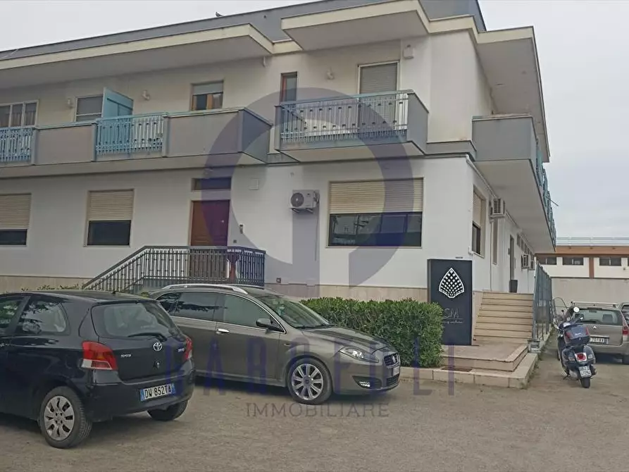 Immagine 1 di Capannone industriale in affitto  in Via Ruvo  a Bisceglie