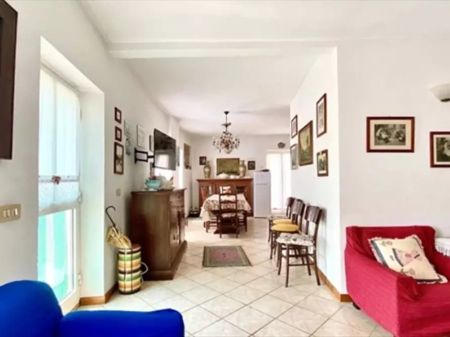 Immagine 2 di Casa indipendente in vendita  a Andora