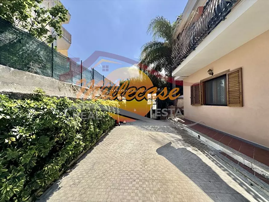 Immagine 21 di Villa in vendita  in VIA MARIA LUIGI MONTI a Siracusa