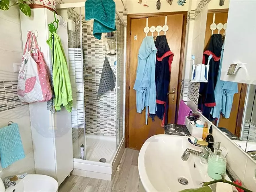Immagine 13 di Casa indipendente in vendita  a Ardea