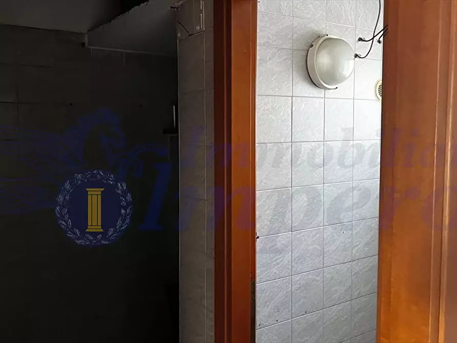 Immagine 24 di Locale commerciale in affitto  in Viale Danimarca 169 a Pomezia