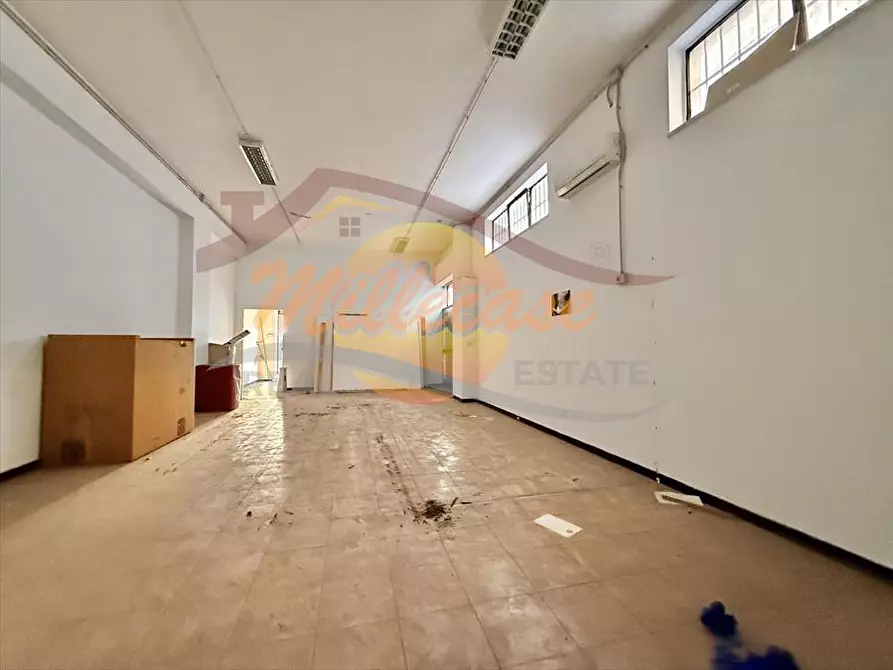 Immagine 9 di Locale commerciale in vendita  in VIALE ZECCHINO a Siracusa