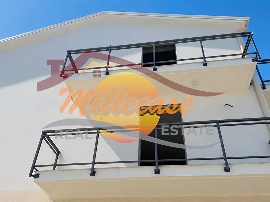 Immagine 6 di Appartamento in vendita  in via benedetto croce a Siracusa