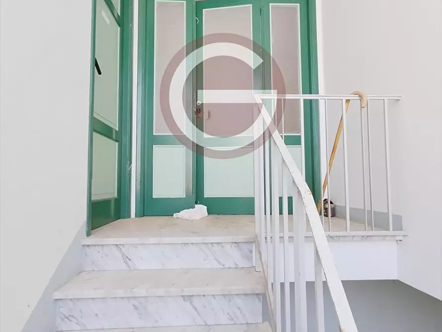 Immagine 19 di Palazzo in vendita  a Cittanova