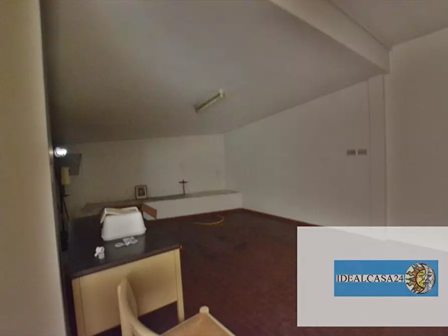 Immagine 28 di Locale residenziale in vendita  in macerata via Goffredo mameli 39 a Macerata