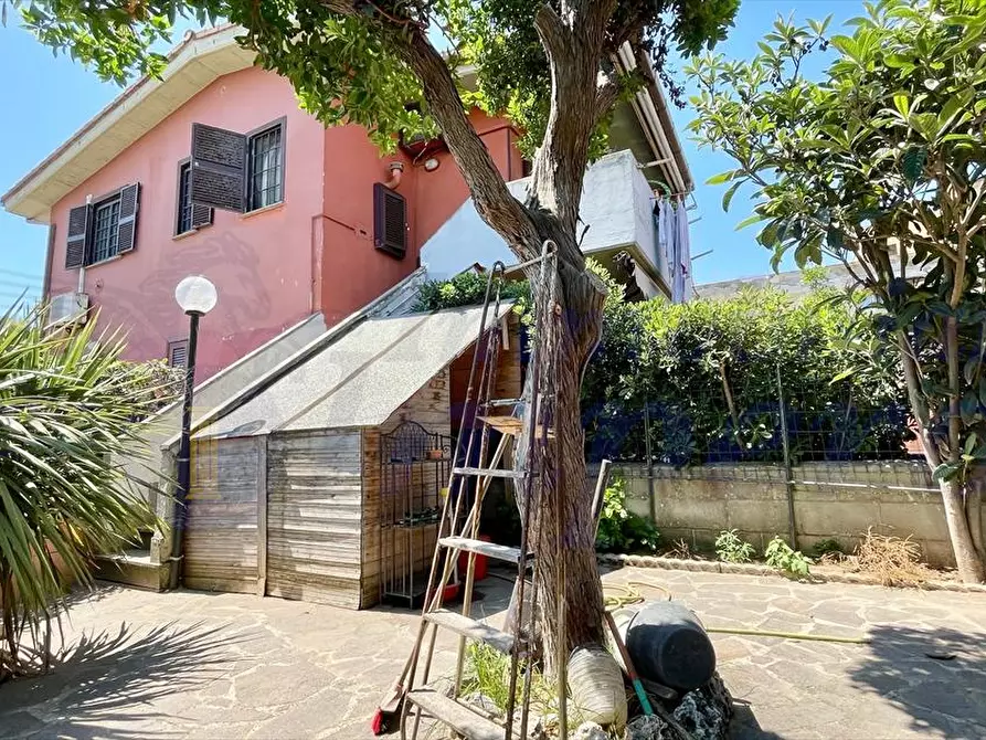 Immagine 11 di Appartamento in vendita  in Via Ascoli Piceno 59 a Ardea