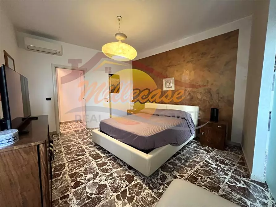 Immagine 14 di Appartamento in vendita  in VIALE TERACATI a Siracusa