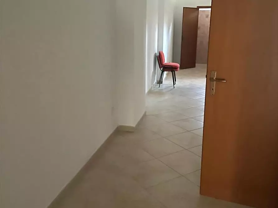 Immagine 5 di Ufficio in affitto  in via cesaro' a Erice