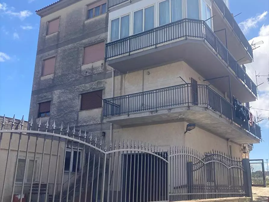 Immagine 2 di Appartamento in vendita  in contrada Malpasso a Lercara Friddi