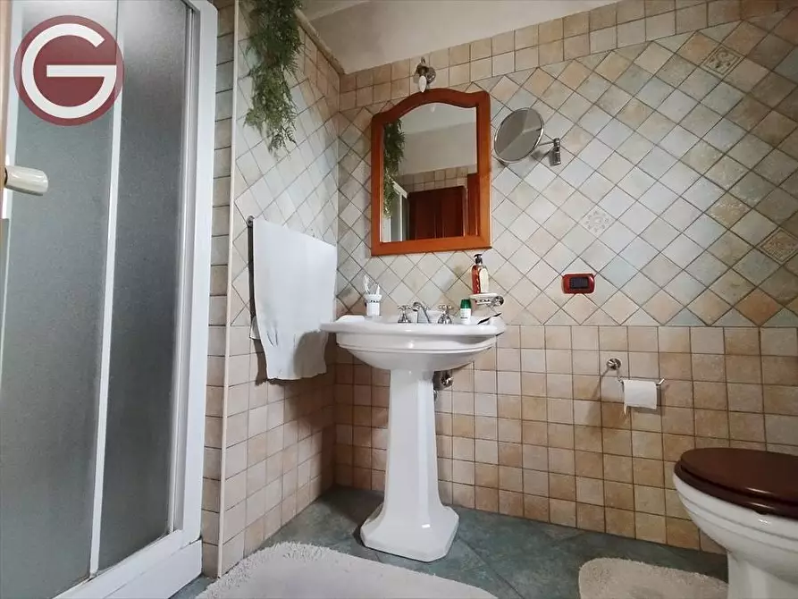 Immagine 18 di Appartamento in vendita  a Gioia Tauro