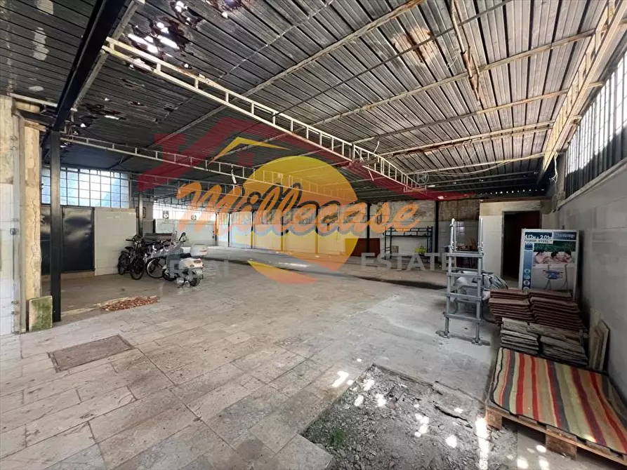 Immagine 2 di Capannone industriale in vendita  a Siracusa