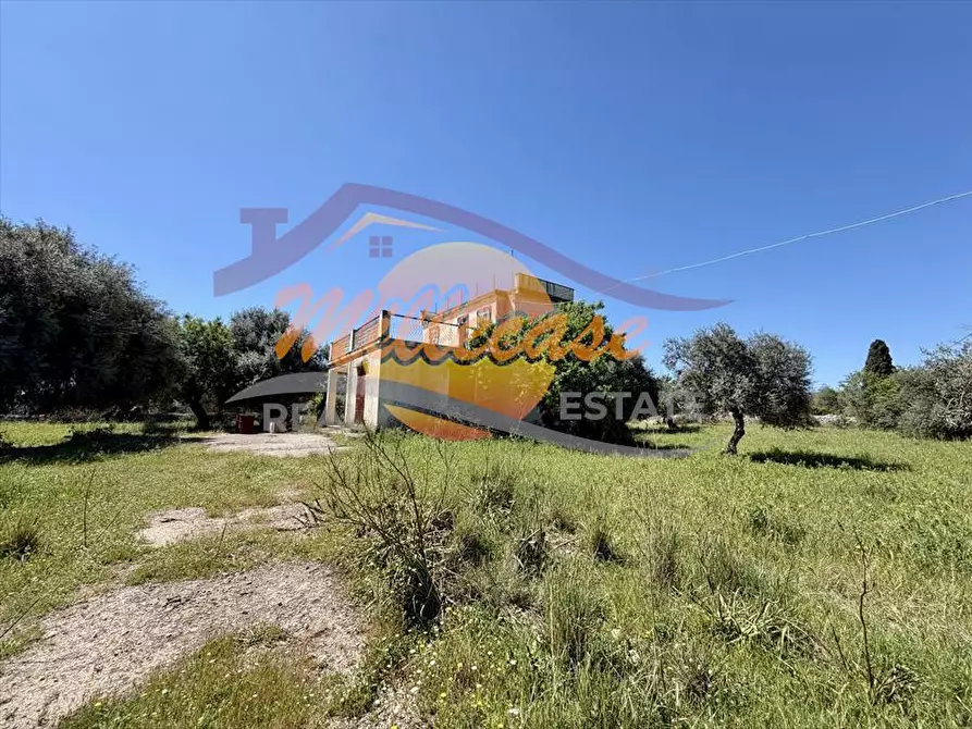 Immagine 22 di Villa in vendita  in contrada monasteri a Floridia