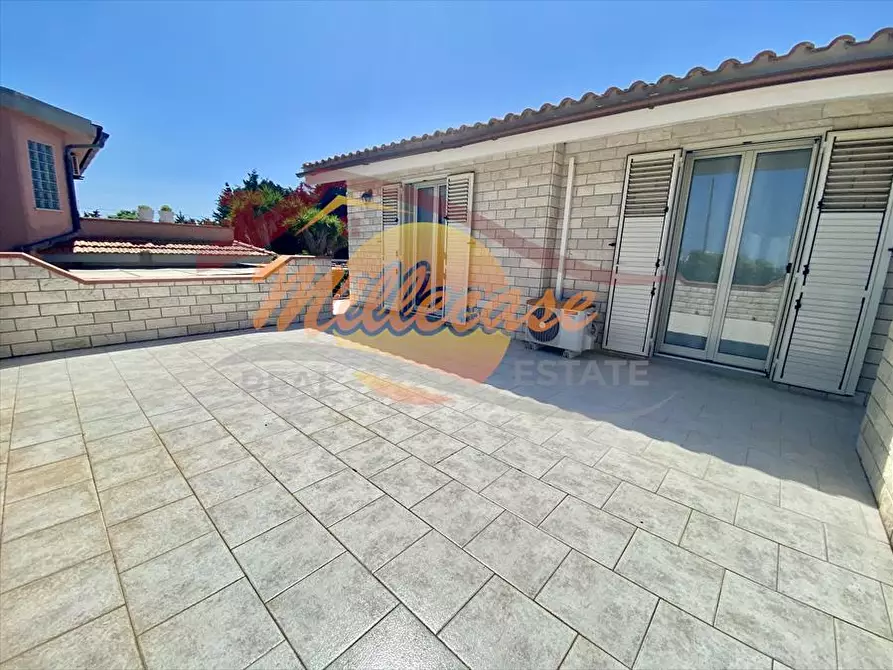 Immagine 4 di Villa in vendita  in plemmirio a Siracusa